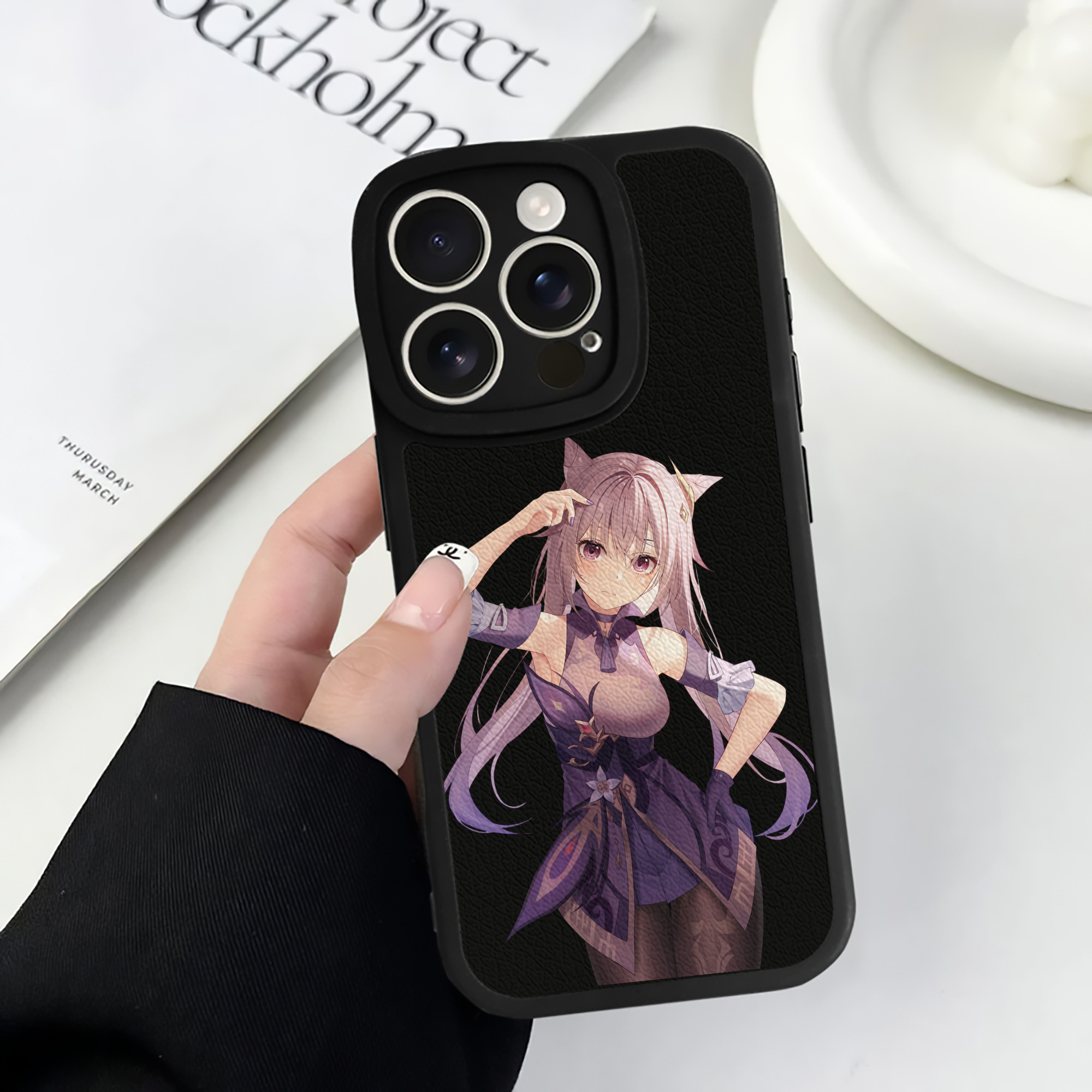 げんし神 刻晴 こくせい genshin Kokusei 【iPhone 16シリーズ対応】シリコンスマホケース（レザー調） 材質：シリコン